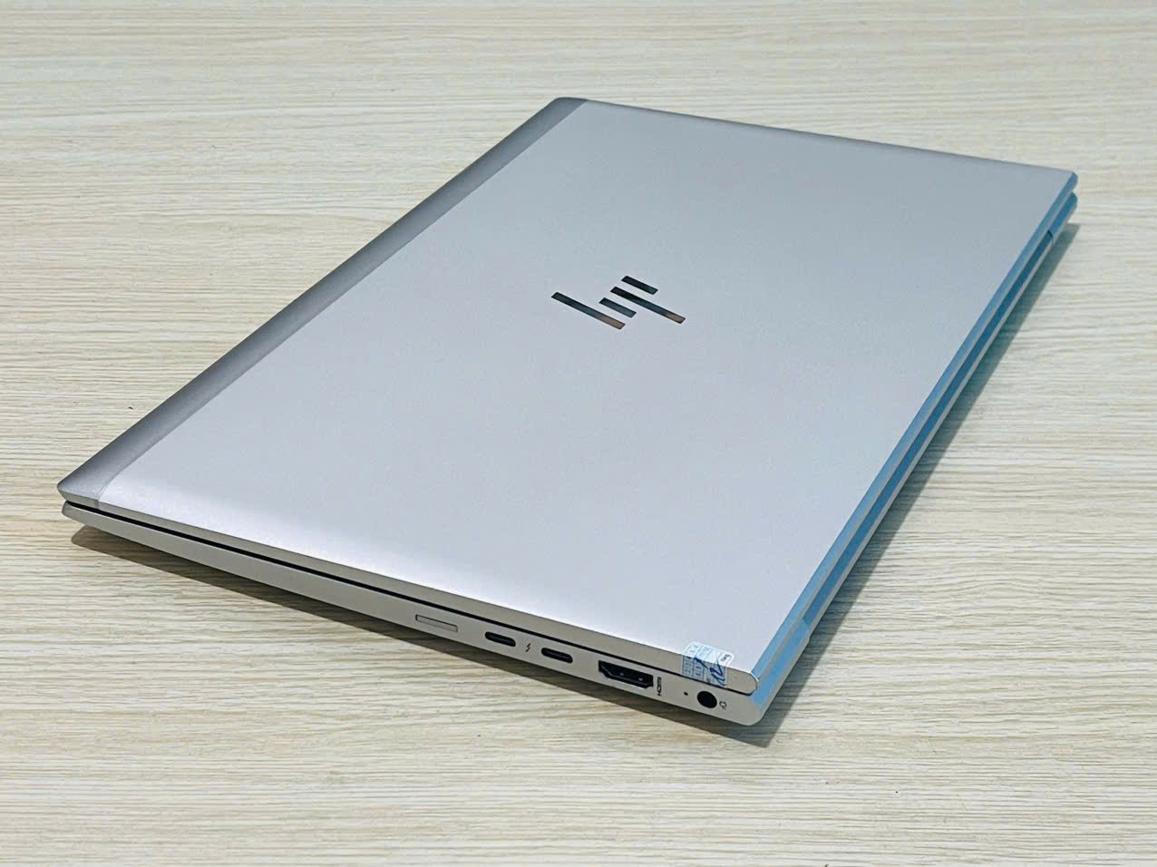 laptop cũ gia re hp 830 g7